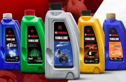 Xe tay ga dùng loại dầu nhớt nào, sau bao lâu phải thay dầu?